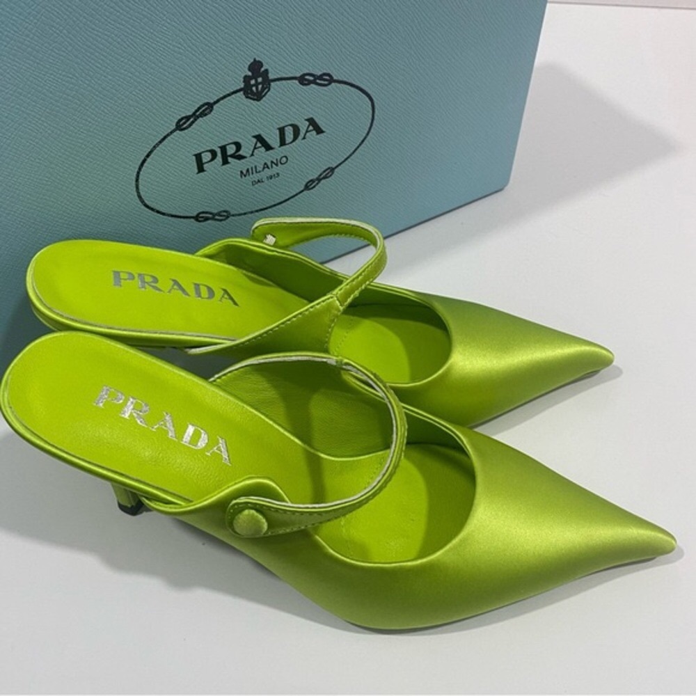 🎊🎊🎊Prada Women's Green Heels